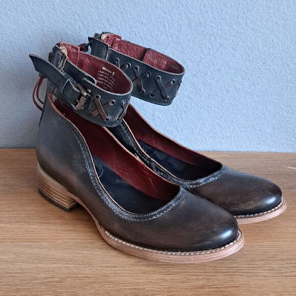 Freebird By Steven Moana Women’s 9 Distressed Brown Leather Low Stacked Heels - Picture 1 of 13